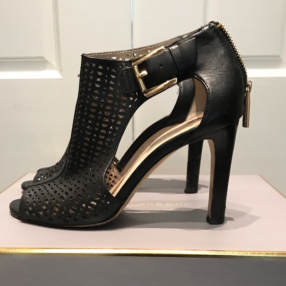Louise et cie High Heel Black Gladiayor Sandal
